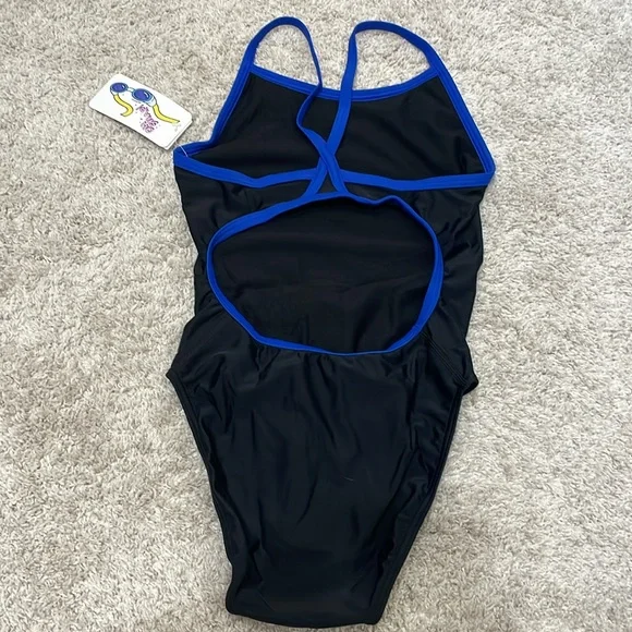 NWT one piece swimsuit - Picture 4 of 5